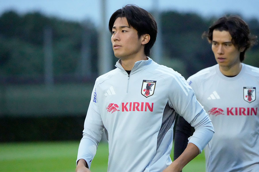 代表活動に合流した中村敬斗【写真：増田美咲】