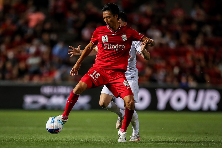 イースト・ベンガルFCに加入した指宿洋史(写真はウェスタン・U所属時）【写真：AAP/アフロ】