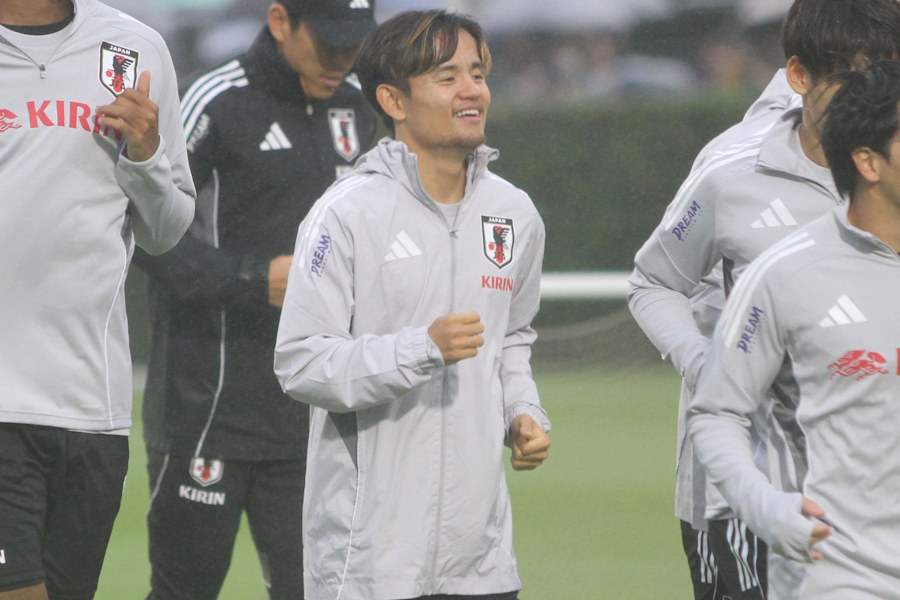 久保建英が部分合流【写真：FOOTBALL ZONE編集部】