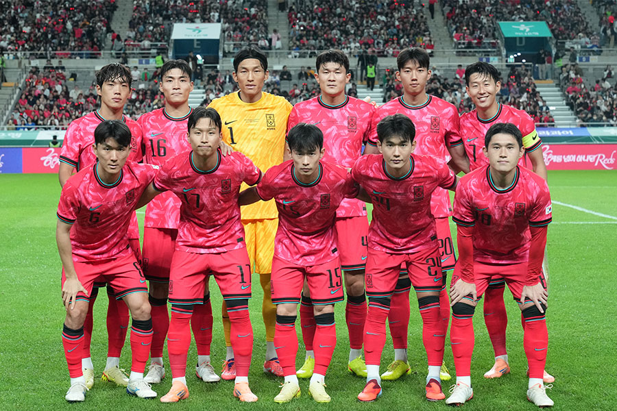 韓国代表はポット2の座をひとまず守り抜いた【写真：AP/アフロ】