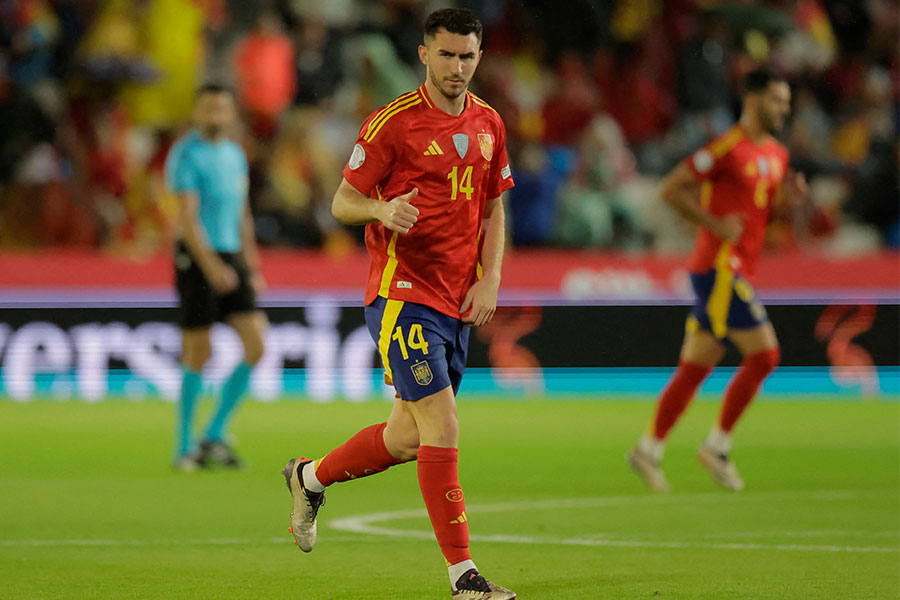 スペイン代表DFのエメリク・ラポルト【写真：ロイター/アフロ】