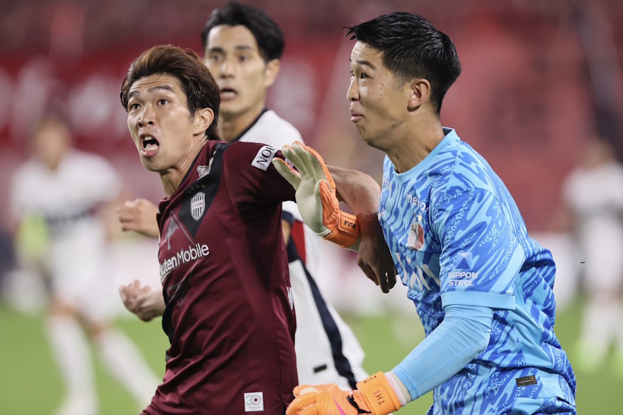 神戸と鹿島が対戦【写真：柳瀨心祐】