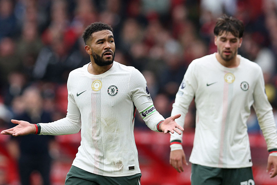 チェルシーで退場者が続出【写真:ロイター】