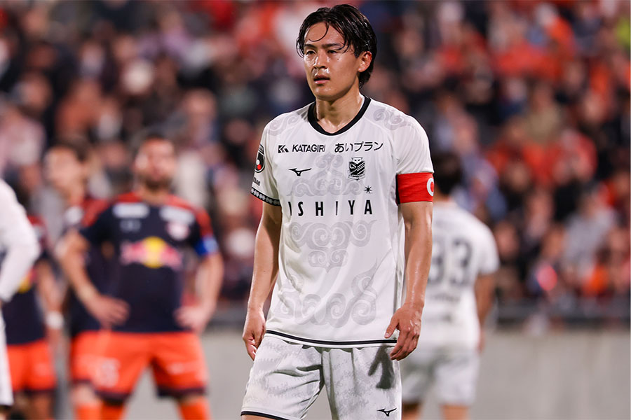 札幌でプレーする高嶺朋樹【写真：加治屋友輝】