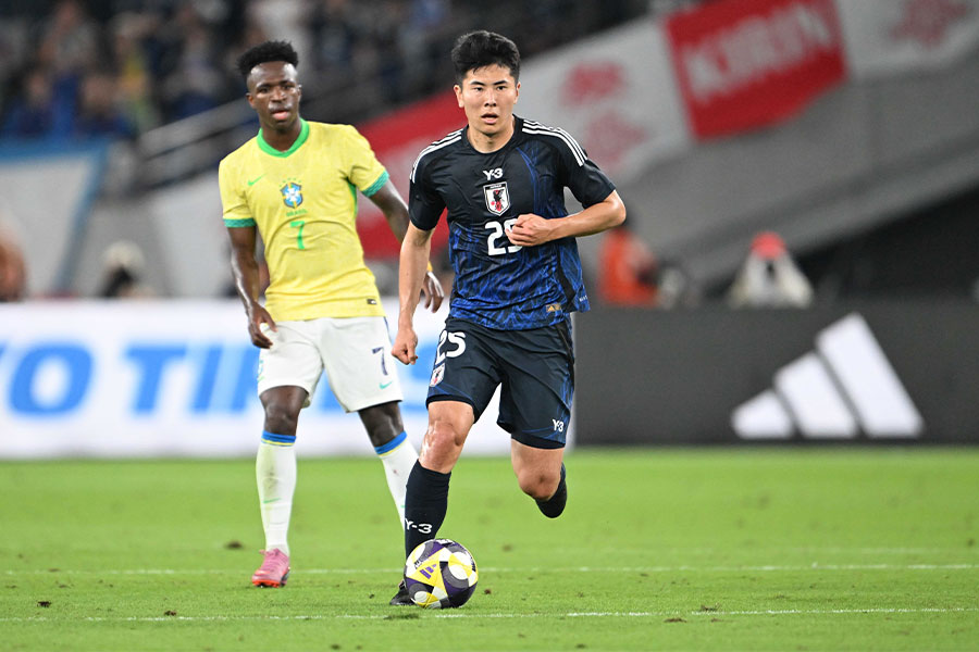 南米2連戦で好パフォーマンスを見せた鈴木淳之介【写真：徳原隆元】