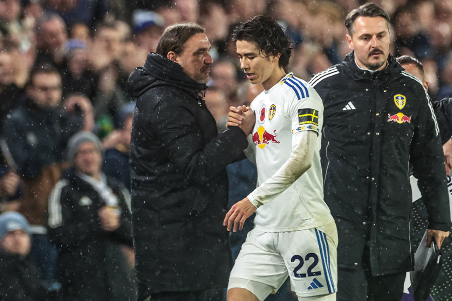 ウェストハム戦に先発出場した田中碧【写真:アフロ】