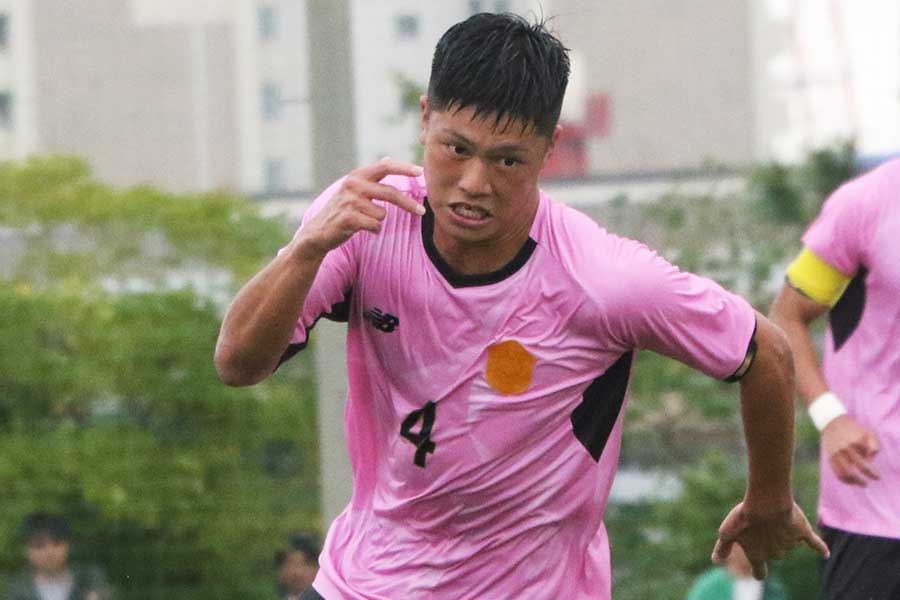 興国高校の前田誠【写真:FOOTBALL ZONE編集部】