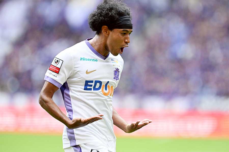 広島のジャーメイン良【写真：徳原隆元】