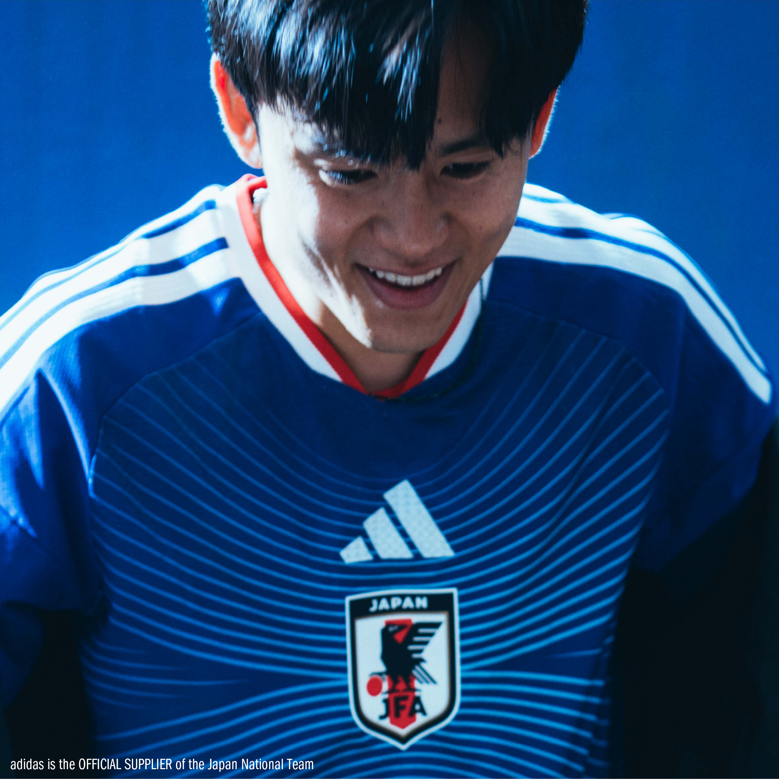 日本代表の新ユニフォームが発表された【写真：(C) adidas】