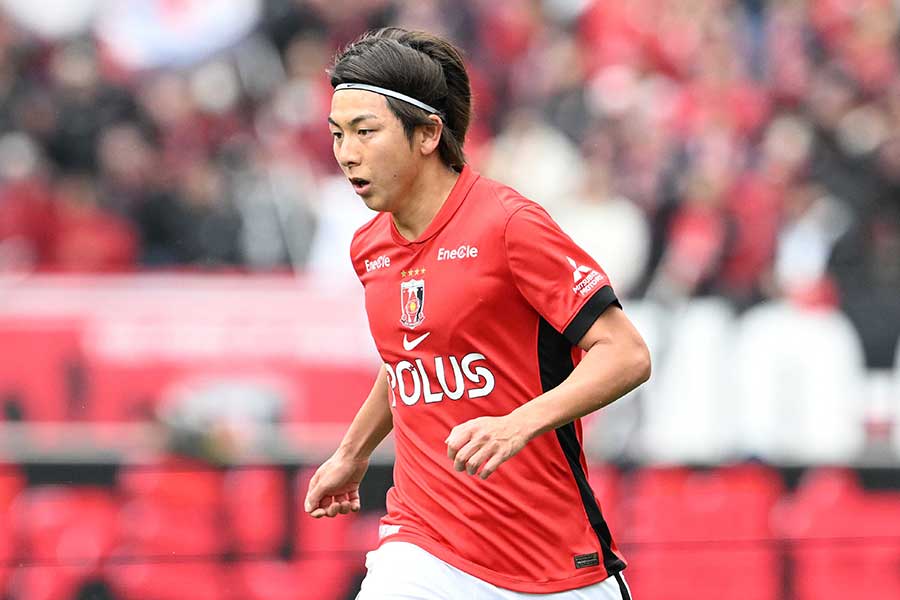 浦和の松本泰志【写真：徳原隆元】