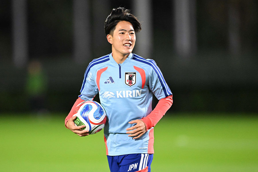 最年少ゴール記録の更新にも期待がかかる佐藤龍之介【写真:徳原隆元】