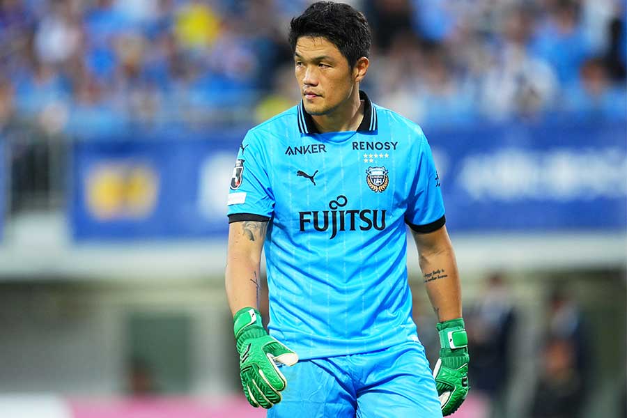 川崎のチョン・ソンリョン【写真:アフロスポーツ】