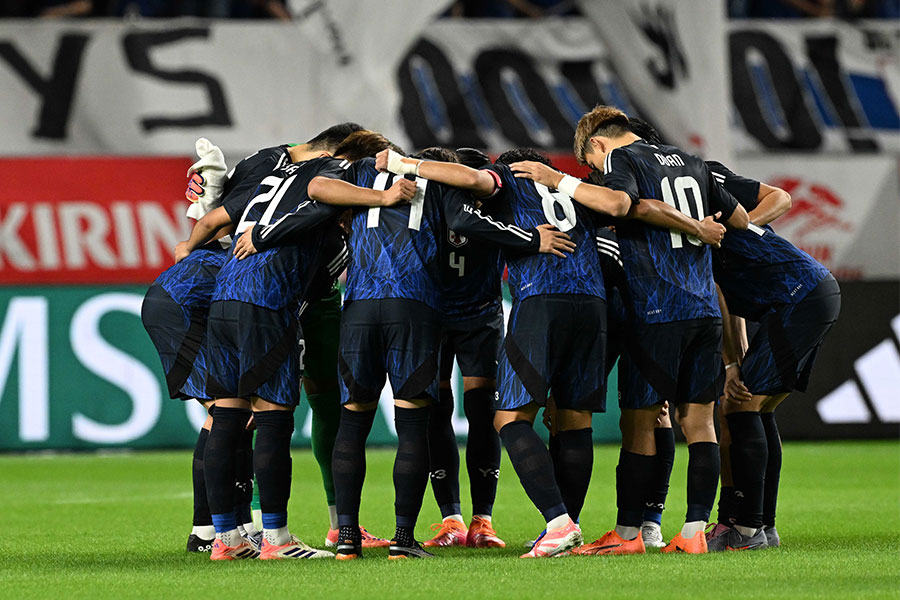 日本代表、ガーナ戦のスタメンが発表された【写真：徳原隆元】