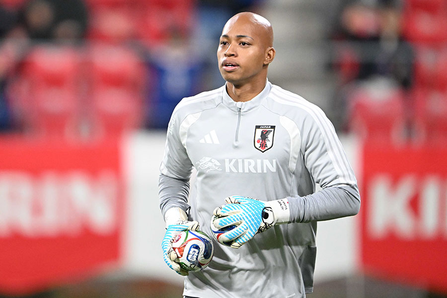 小久保玲央ブライアンが結婚したことを明かした【写真：徳原隆元】