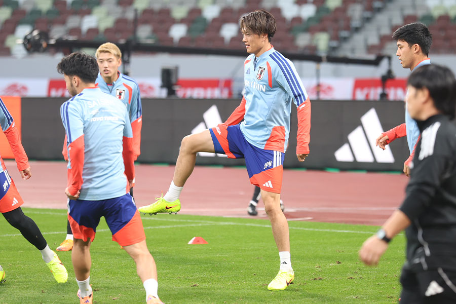 小川航基がボリビア戦でゴールを狙う【写真：河合 拓】