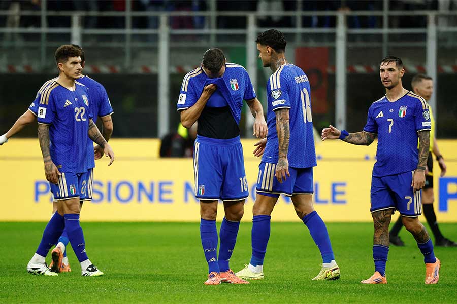 W杯行きへプレーオフに臨むイタリア代表【写真：ロイター】
