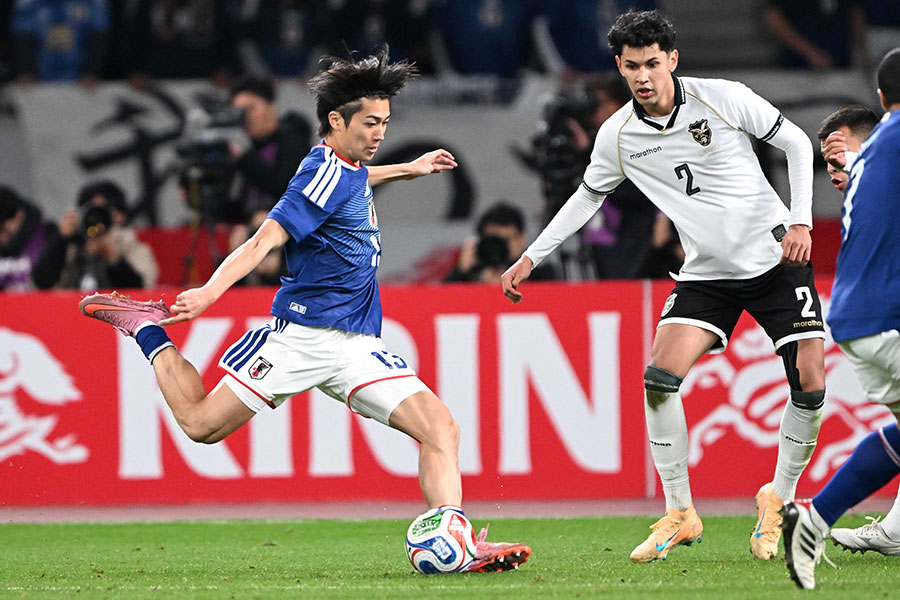 中村敬斗がスーパーゴールを決めた【写真:徳原隆元】