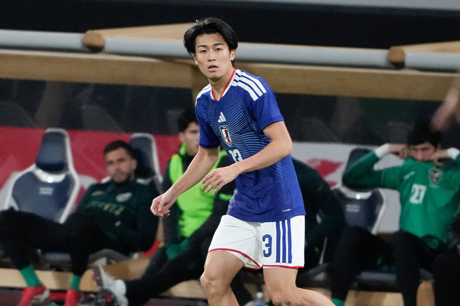 途中出場から1ゴール1アシストを記録した中村敬斗【写真：増田美咲】