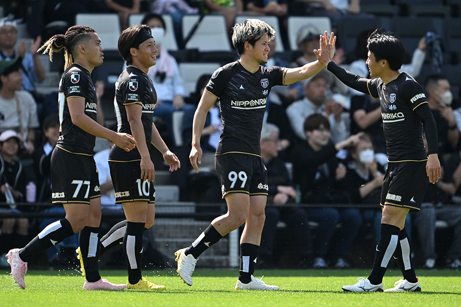 栃木シティが長野に勝利してJ2昇格を決めた【写真:徳原隆元】