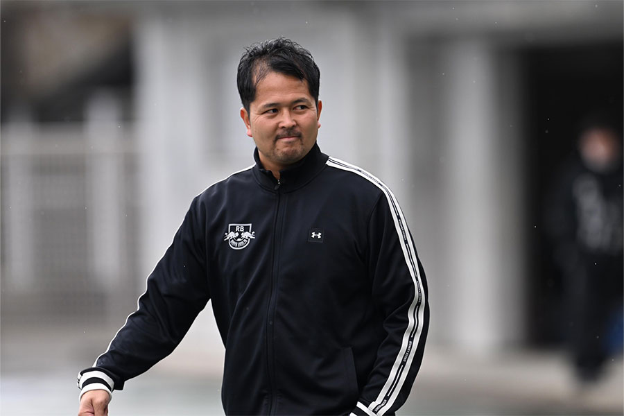 宮沢悠生監督にとって初黒星となった【写真：徳原隆元】