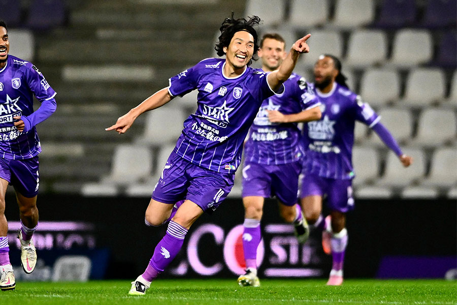 今夏ベールスホットに加入した原口元気【写真：PsnewZ/アフロ】