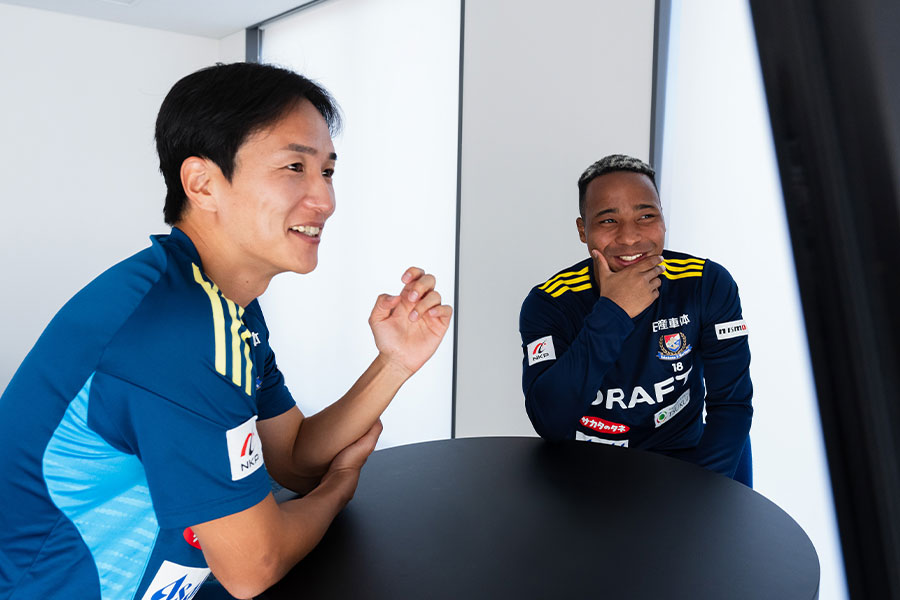 セットプレーの細かい設定に2人とも驚いていた