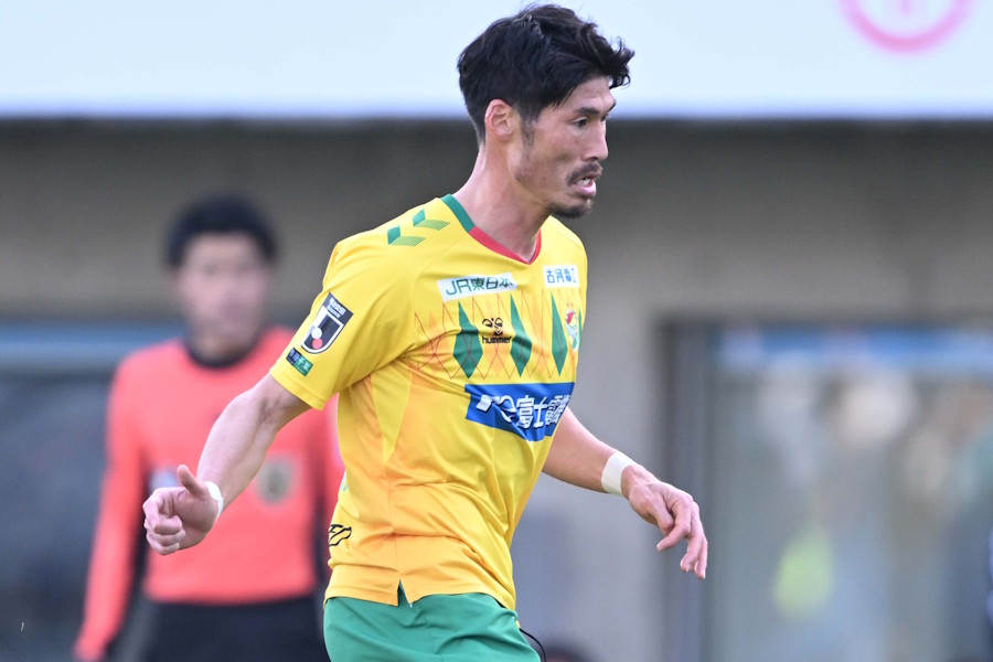 千葉DF鈴木大輔【写真：徳原隆元】