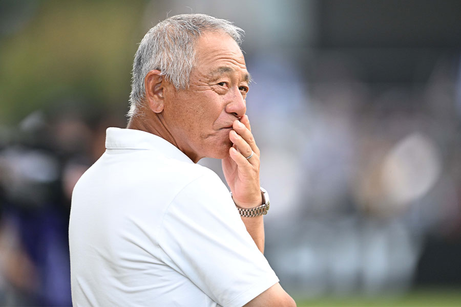 小林伸二監督の退任が発表【写真：徳原隆元】