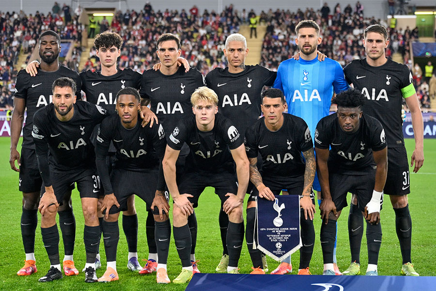 トッテナムのホームユニフォームに脚光【写真:AP/アフロ】