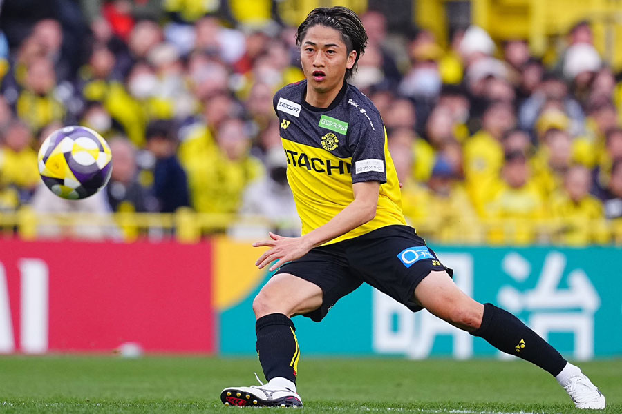 小泉佳穂が今シーズンを総括した【写真:荒川祐史】