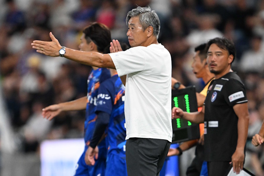 長崎・高木琢也監督【写真：徳原隆元】