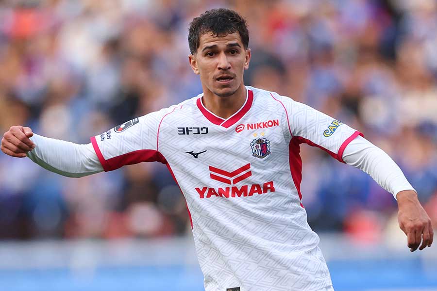 C大阪でプレーするヴィトール・ブエノ【写真:YUTAKA/アフロスポーツ】