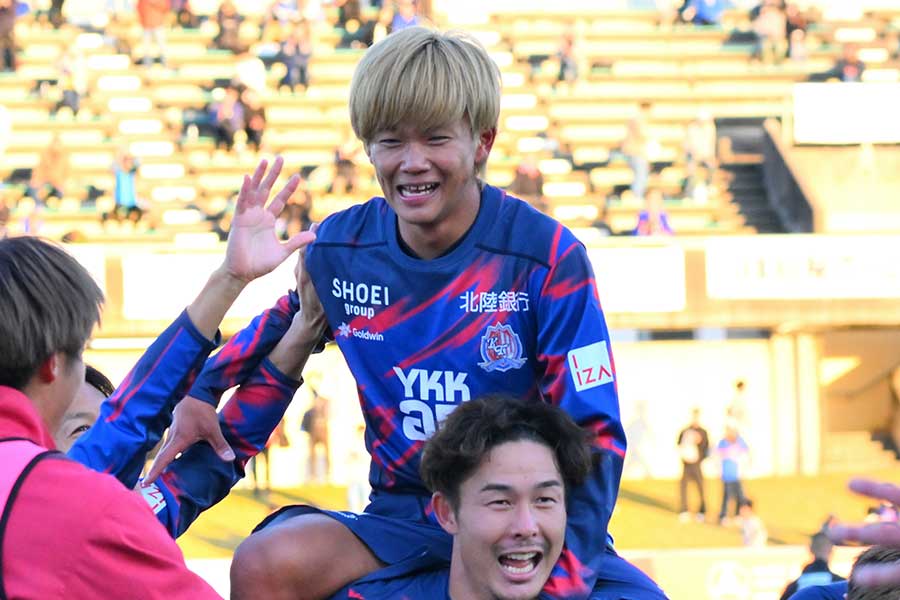 富山の亀田歩夢【写真:Getty Images】