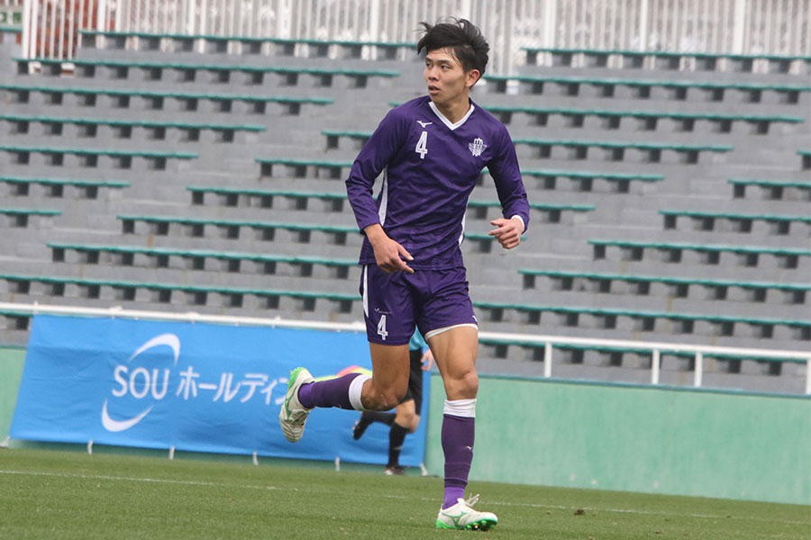 明治大学の小泉佳絃【写真:安藤隆人】