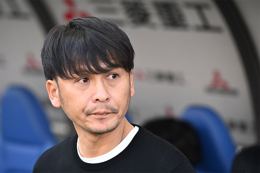 札幌の新監督に川井健太が就任【写真：徳原隆元】