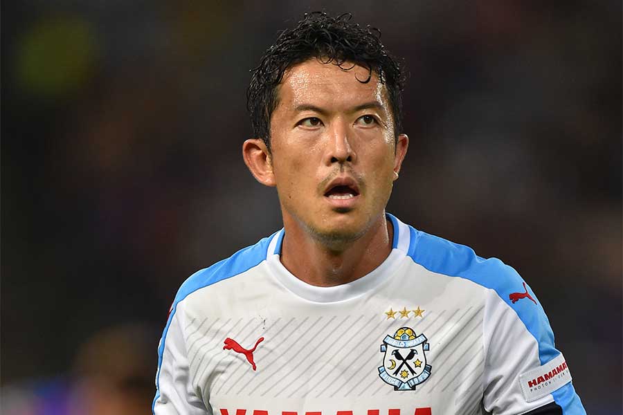 藤枝のヘッドコーチに就任した太田吉彰氏(写真は現役時代)【写真:アフロ】