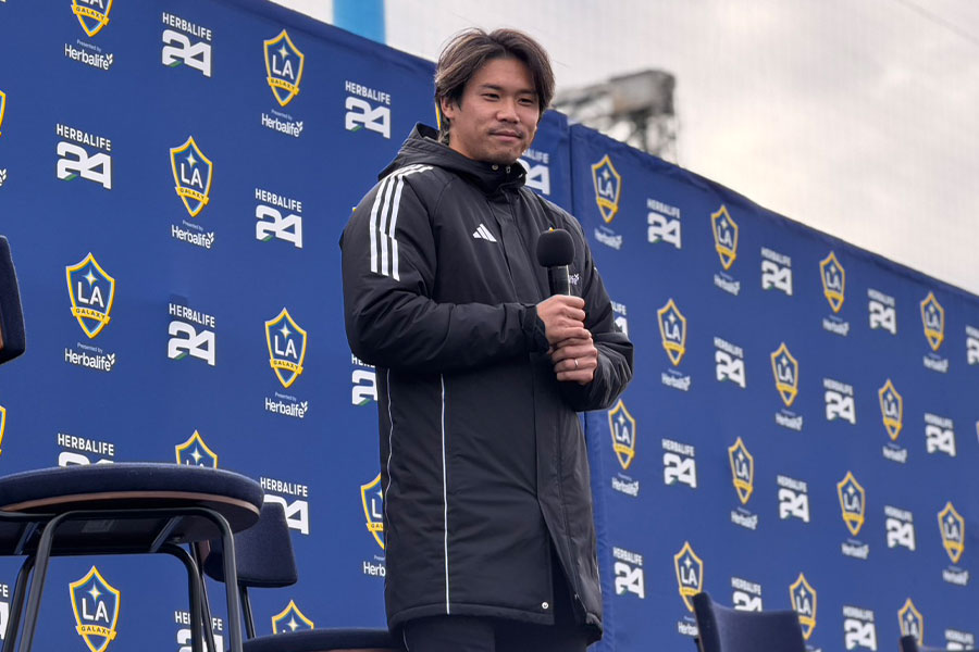 山根視来がサッカー教室に参加した【写真:FOOTBALL ZONE編集部】