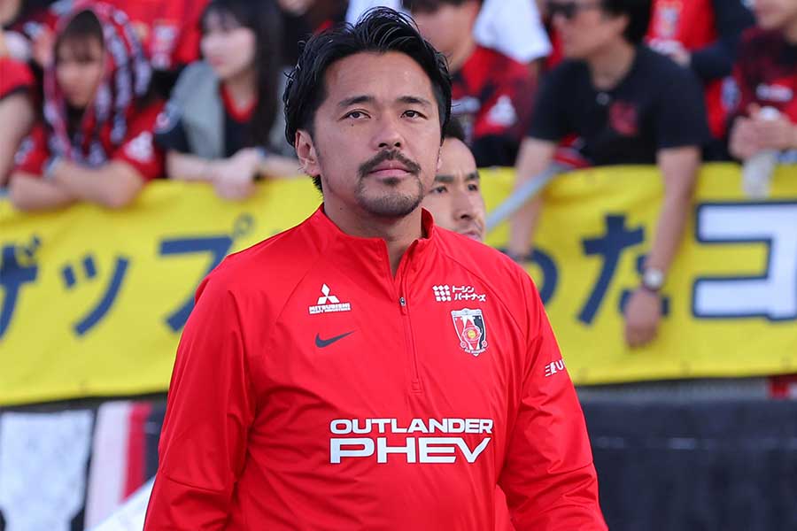 引退試合を行った興梠慎三【写真：産経新聞社】