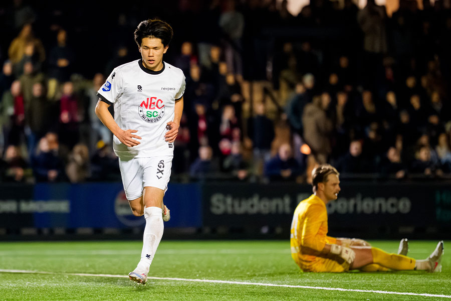 塩貝健人がカップ戦で2ゴールを決めた【写真：Pro Shots/アフロ】