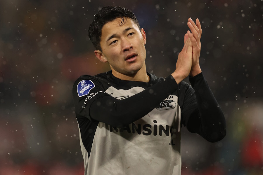 AZ所属の菅原由勢【写真：Getty Images】