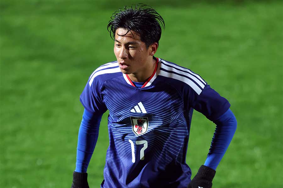 U-18日本代表の新川志音【写真：PA Images/アフロ】