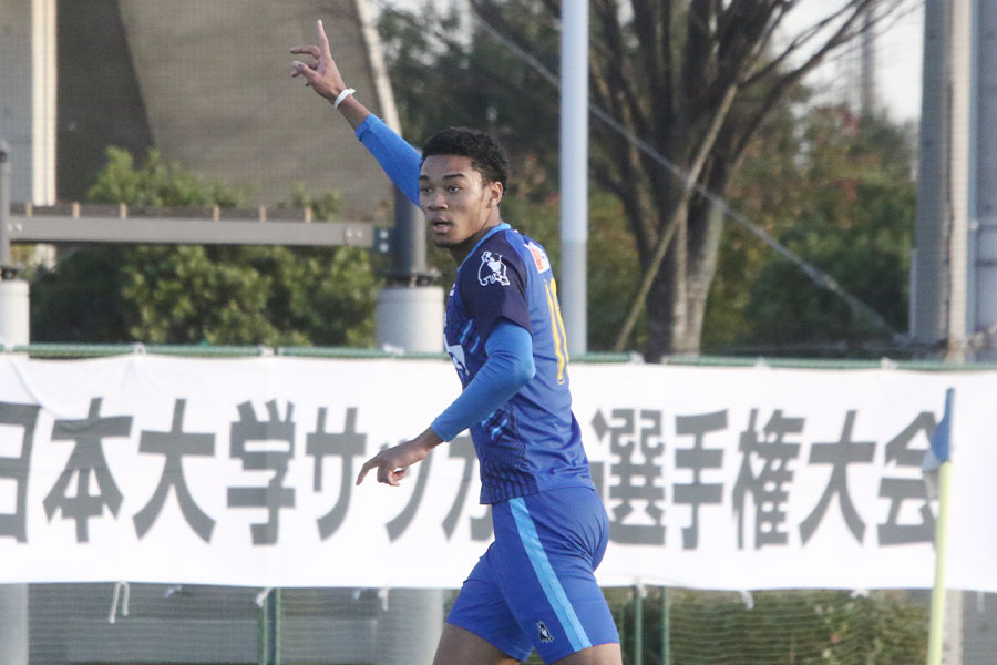 ンワディケ・ウチェ・ブライアン世羅【写真：安藤隆人 】