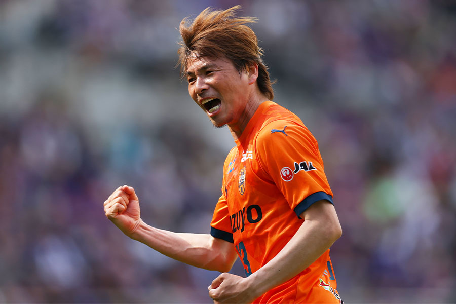 乾貴士が神戸に加入【写真：森田直樹/アフロスポーツ】