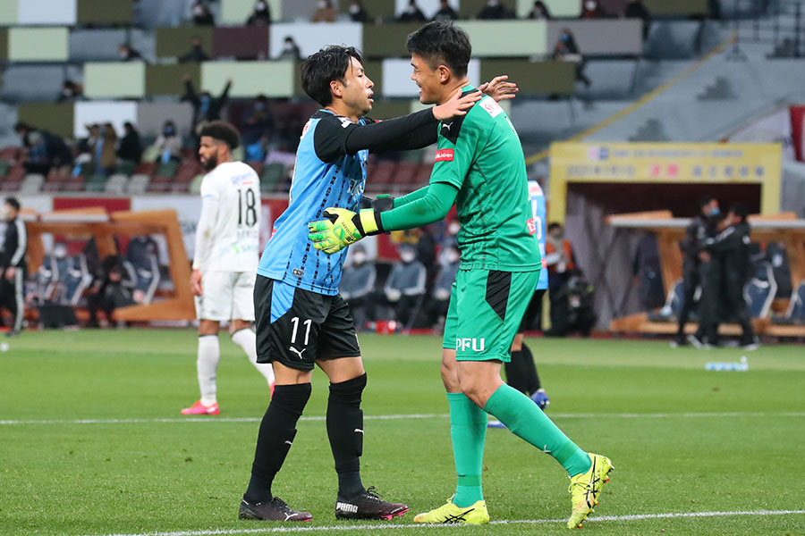 10年間、川崎のゴールを守ったチョン・ソンリョン【写真：YUTAKA/アフロスポーツ】