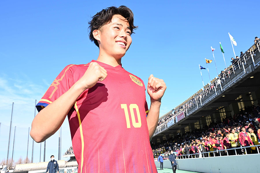 前橋育英から2点を奪った池壱樹【写真：徳原隆元】