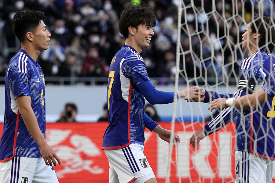 田中碧が2024年のファーストゴールを決めた【写真:Getty Images】