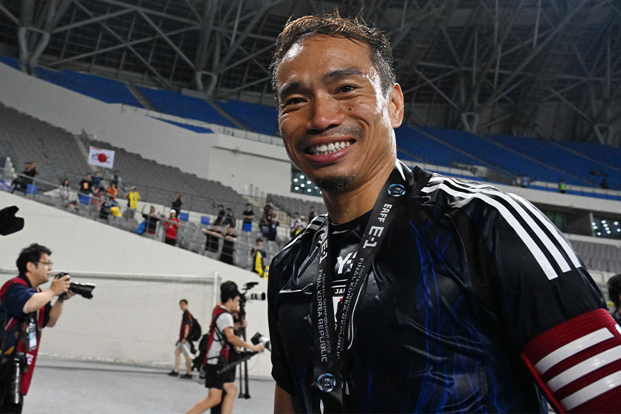 長友佑都が香川真司、鎌田大地と合同トレーニングを行った【写真：徳原隆元】