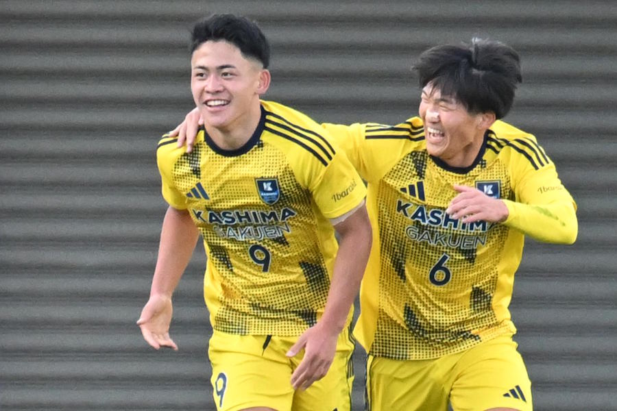 鹿島学園の内海心太郎(左)【写真:産経新聞社】