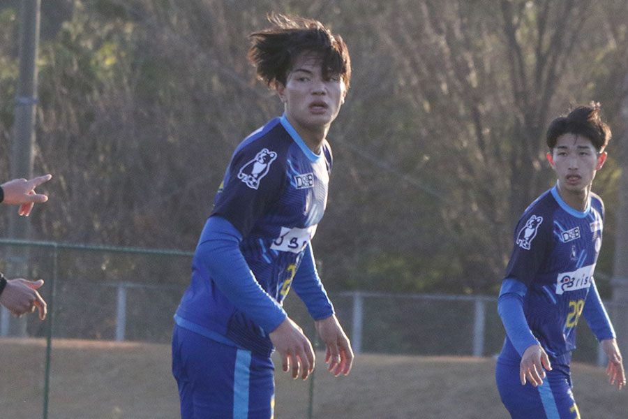 横浜FMへ前倒しでの加入が決まった関富貫太【写真：安藤隆人】