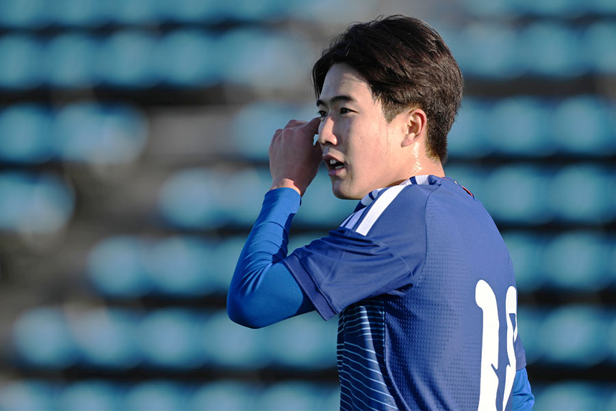 佐藤龍之介が圧巻の2ゴール2アシスト【写真：徳原隆元】